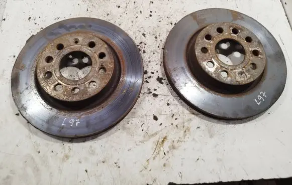 Skoda Octavia Mk2 (1Z) Front brake disc