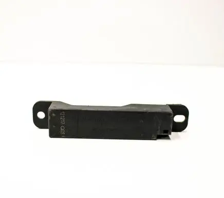 Mercedes-Benz GL X166 Keyless system antenna A1668200075
