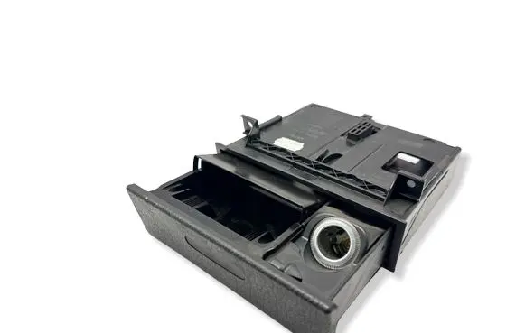 Car ashtray