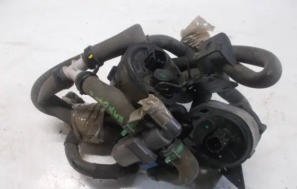 Renault Kangoo II Water pump 