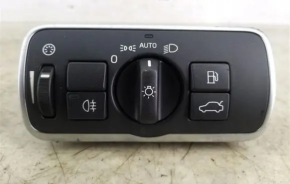 Volvo S80 Light switch 30739448