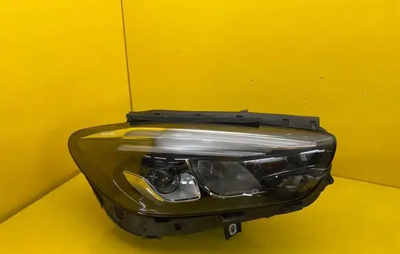 Mercedes-Benz GLA H247 Headlight/headlamp A2479061405