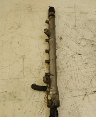 Volkswagen Golf VI Fuel main line pipe 03L906051 TN3B238710