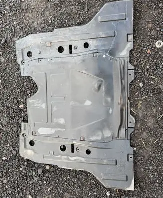 Opel Insignia A Front underbody cover/under tray 