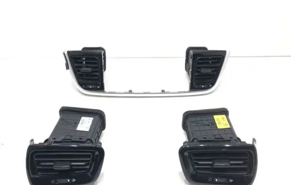 KIA Rio Dashboard side air vent grill/cover trim