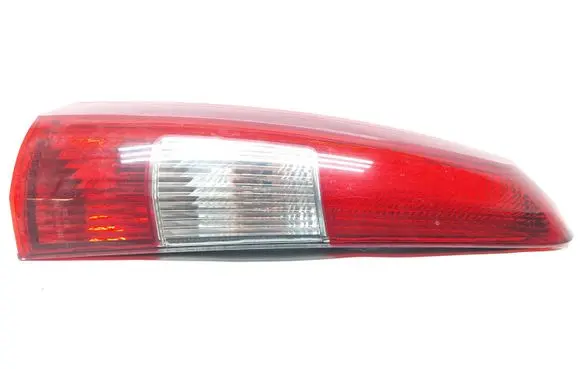 Volvo V70 Rear/tail lights 9154493