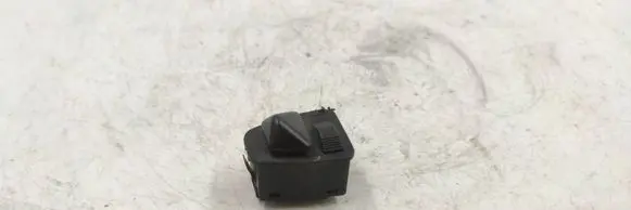 BMW 3 E46 Wing mirror switch 83736919