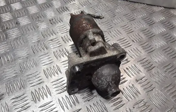 Peugeot Partner Starter motor 9640825280 D6RA110