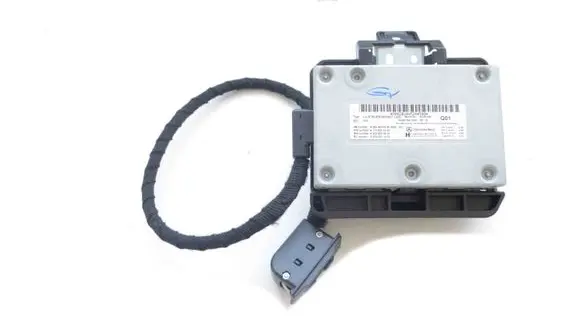 Mercedes-Benz E C207 W207 GPS navigation control unit/module A2049000300