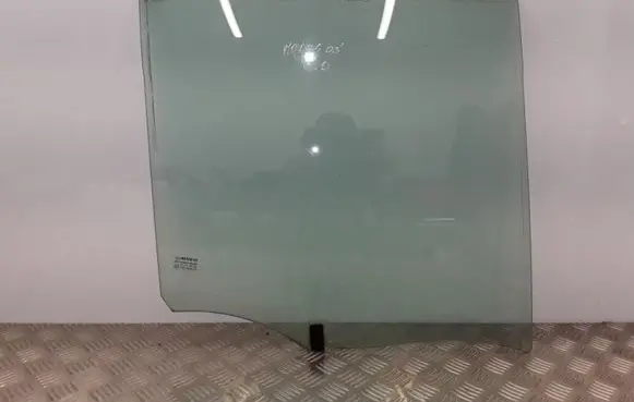 Renault Modus Rear door window glass 43R000015 DOT211M89AS2