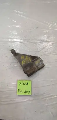 Renault Espace II Engine mounting bracket 89764131