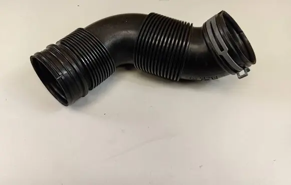 Audi A3 S3 8V Air intake hose/pipe V03836042F B2648
