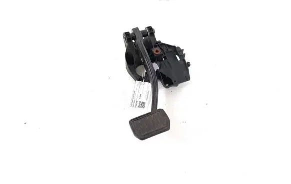 Tesla Model 3 Brake pedal 104469100D