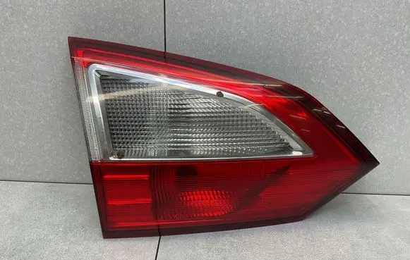 Ford Grand C-MAX Tailgate rear/tail lights 