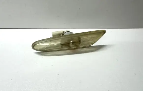 BMW 3 E90 E91 Front fender indicator light 63136932997