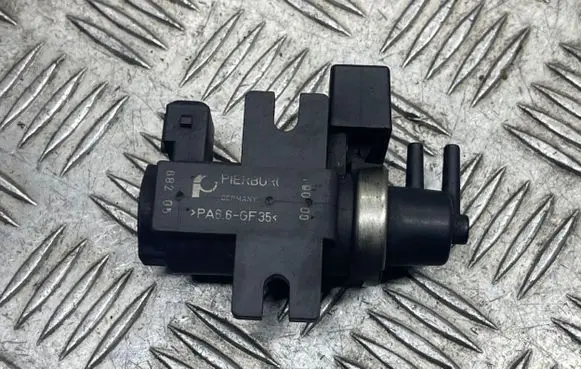 Citroen C2 Turbo solenoid valve PA66GF35 68205
