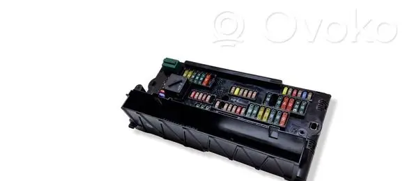 BMW 5 F10 F11 Fuse module 9252815 31703344E 04091102572
