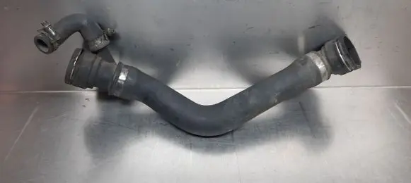 BMW 5 E60 E61 Engine coolant pipe/hose