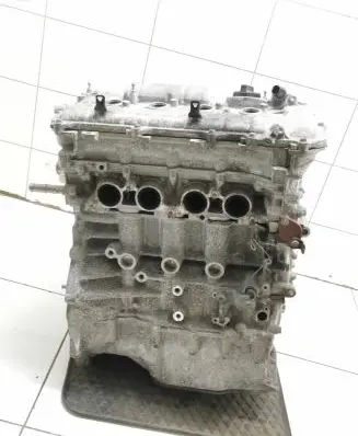 Toyota Auris E180 Engine 2ZR V2453332 X2ZRW22U