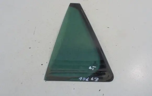Volkswagen Golf Plus Rear side window 43R-004670