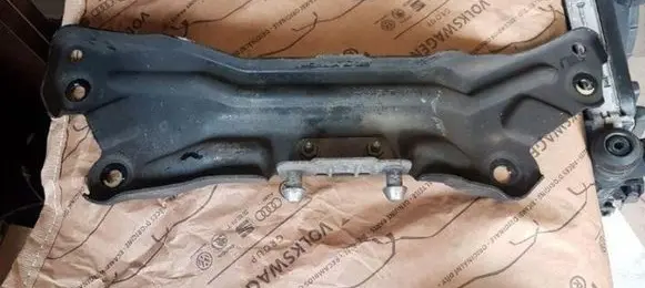 Audi A6 S6 C6 4F Gearbox mounting bracket 4F0253071A