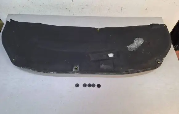 Toyota Auris E180 Engine bonnet/hood sound/heat insulation 
