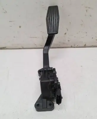 KIA Cerato Accelerator throttle pedal 327002F200 050314A0403