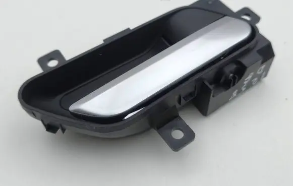 Nissan Qashqai J12 Rear door interior handle trim 806706UA0A