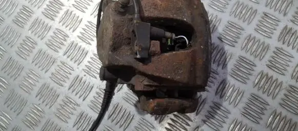 Mercedes-Benz E W210 Front brake caliper
