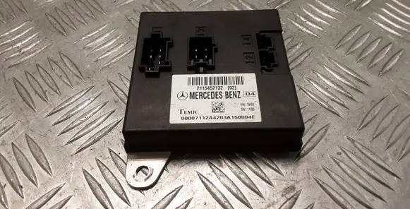 Mercedes-Benz E W211 Comfort/convenience module 2115452132