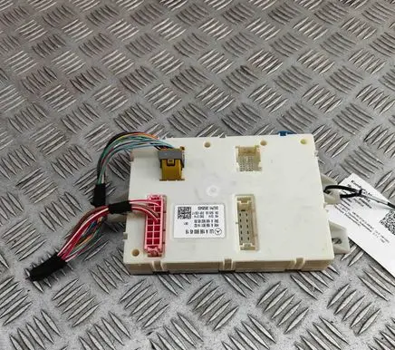 Mercedes-Benz GLE (W166 - C292) Central body control module A1669011402 A1669026509