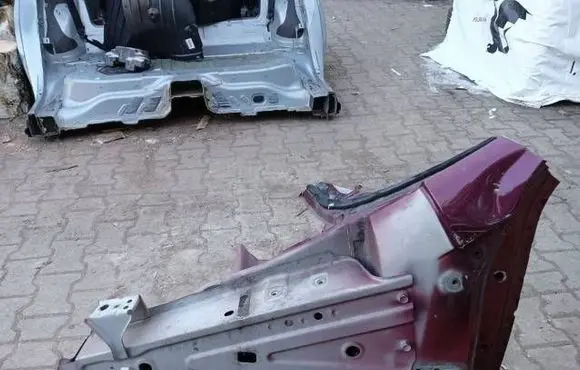 Mitsubishi Space Star Front quarter panel 