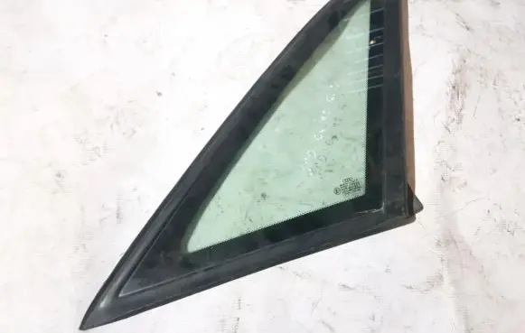 Audi A6 S6 C4 4A Rear side window