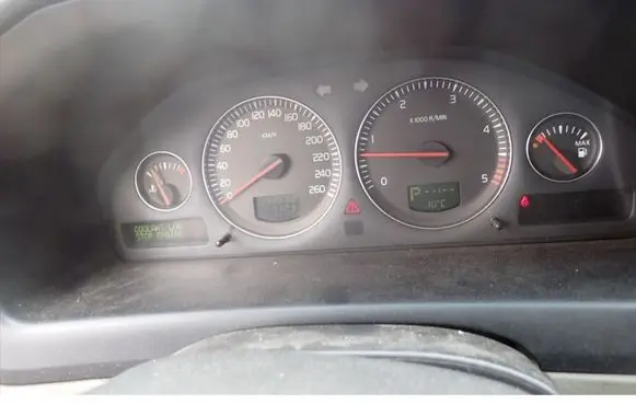 Volvo S60 Speedometer (instrument cluster)