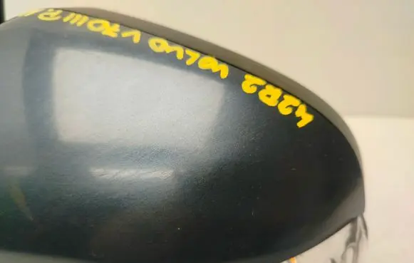 Volvo V70 Front door electric wing mirror