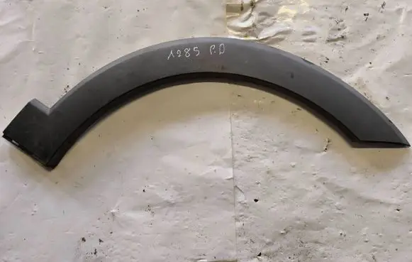 Chevrolet Captiva Front arch trim 96439704 R200