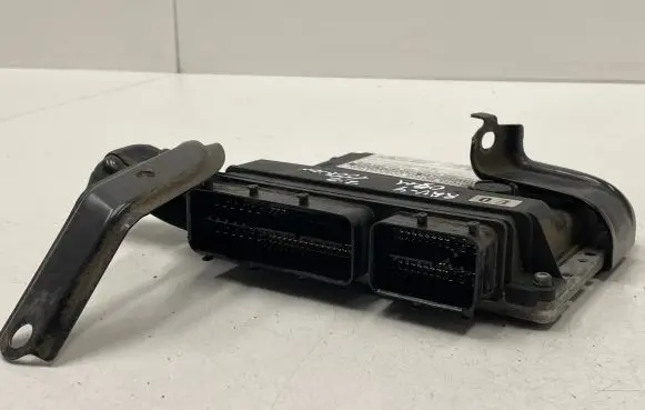 Toyota RAV 4 (XA30) Engine control unit/module 8966142c12