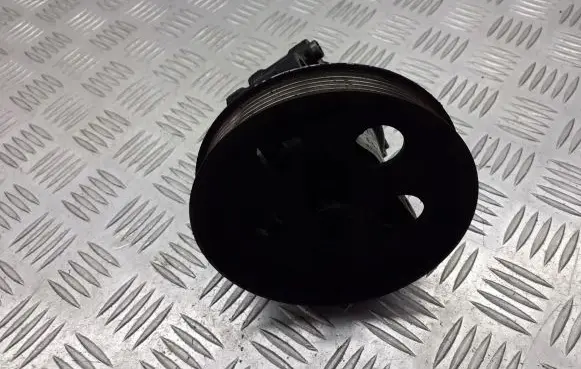 Ford Mondeo Mk III Power steering pump