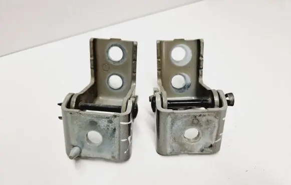 Peugeot 308 Front door hinge set 