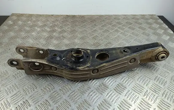 KIA Sportage Rear control arm 55220D3050 250716B131 RQ30F02340