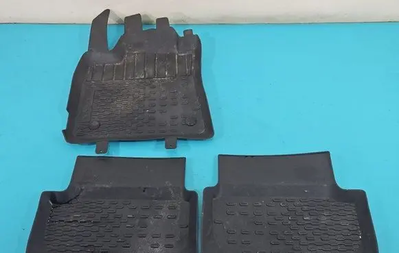 Dacia Sandero III Front floor mat 749029242R IMPRK1515606