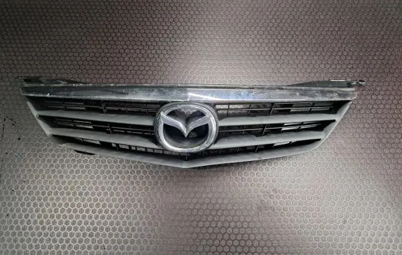 Mazda 626 Front grill GG2M50712