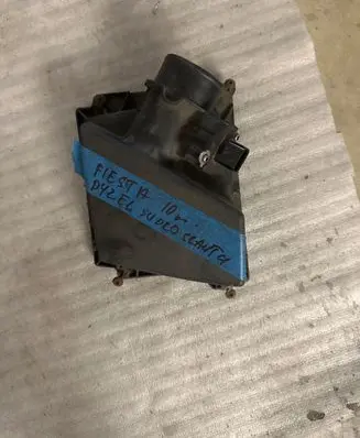 Ford Fiesta Air filter box cover C1B19643AA