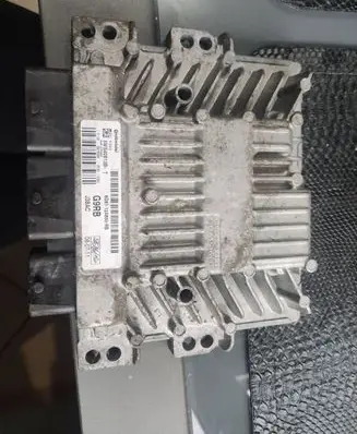 Ford Mondeo MK IV Engine control unit/module 8G9112A650RB J38AC 5WS40813BT