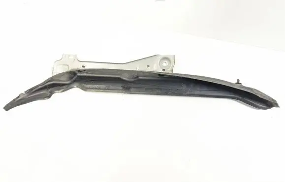 Mercedes-Benz GL X164 Fender mounting bracket 1648890425