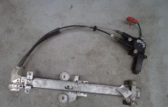 Chrysler Grand Voyager III Front door window regulator with motor