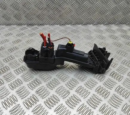 BMW X3 G01 Current control relay 9339823 BMJP91H221