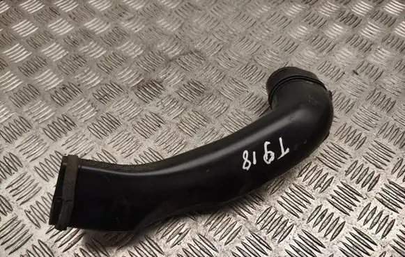 Toyota Prius (XV60) Air intake hose/pipe 1775224070