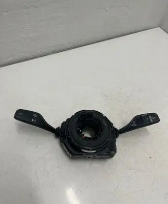 BMW 2 F45 Wiper turn signal indicator stalk/switch 9305954