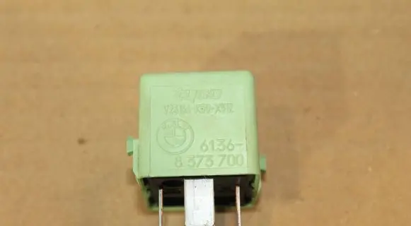 BMW X5 E53 Other relay 8373700
